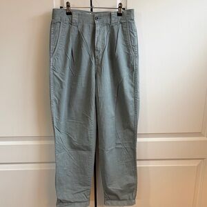 Madewell Women’s Dusty Green Pleated Chinos